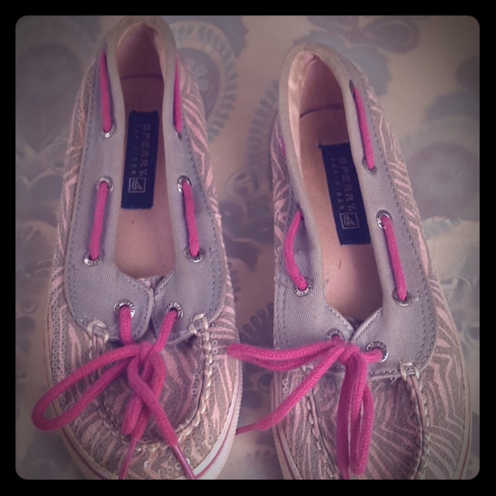 Sperry girl 2M pink animal print loafer